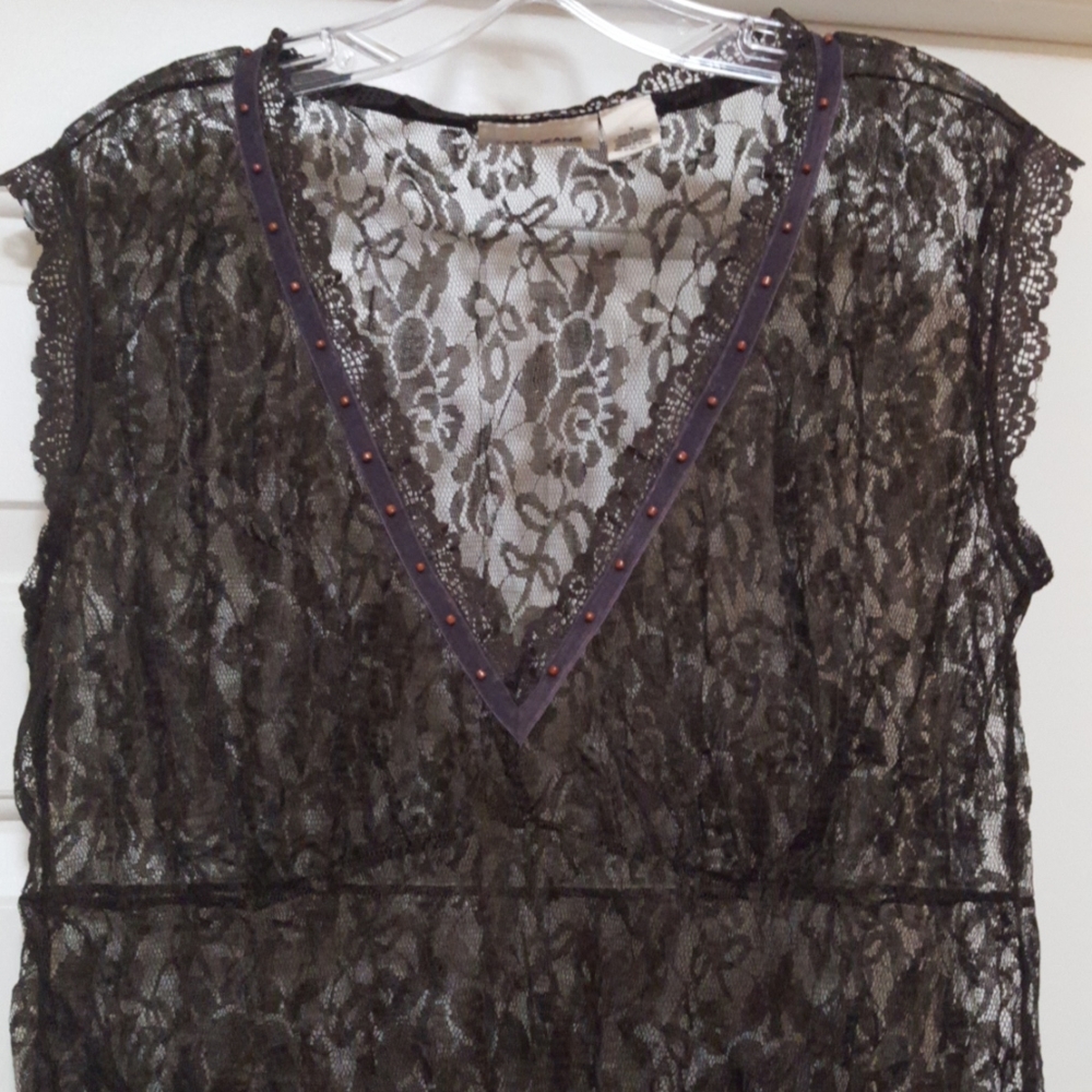 🤎 Vintage Y2K DKNY Lace top M